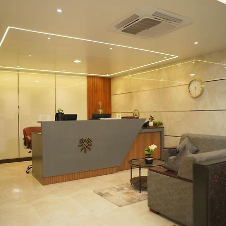 Sri Ambal Grand Hotel Virudunagar ภายนอก รูปภาพ