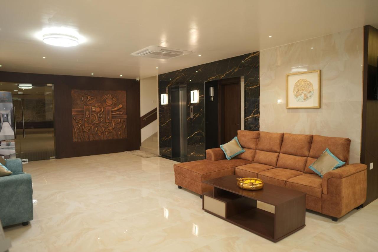 Sri Ambal Grand Hotel Virudunagar ภายนอก รูปภาพ